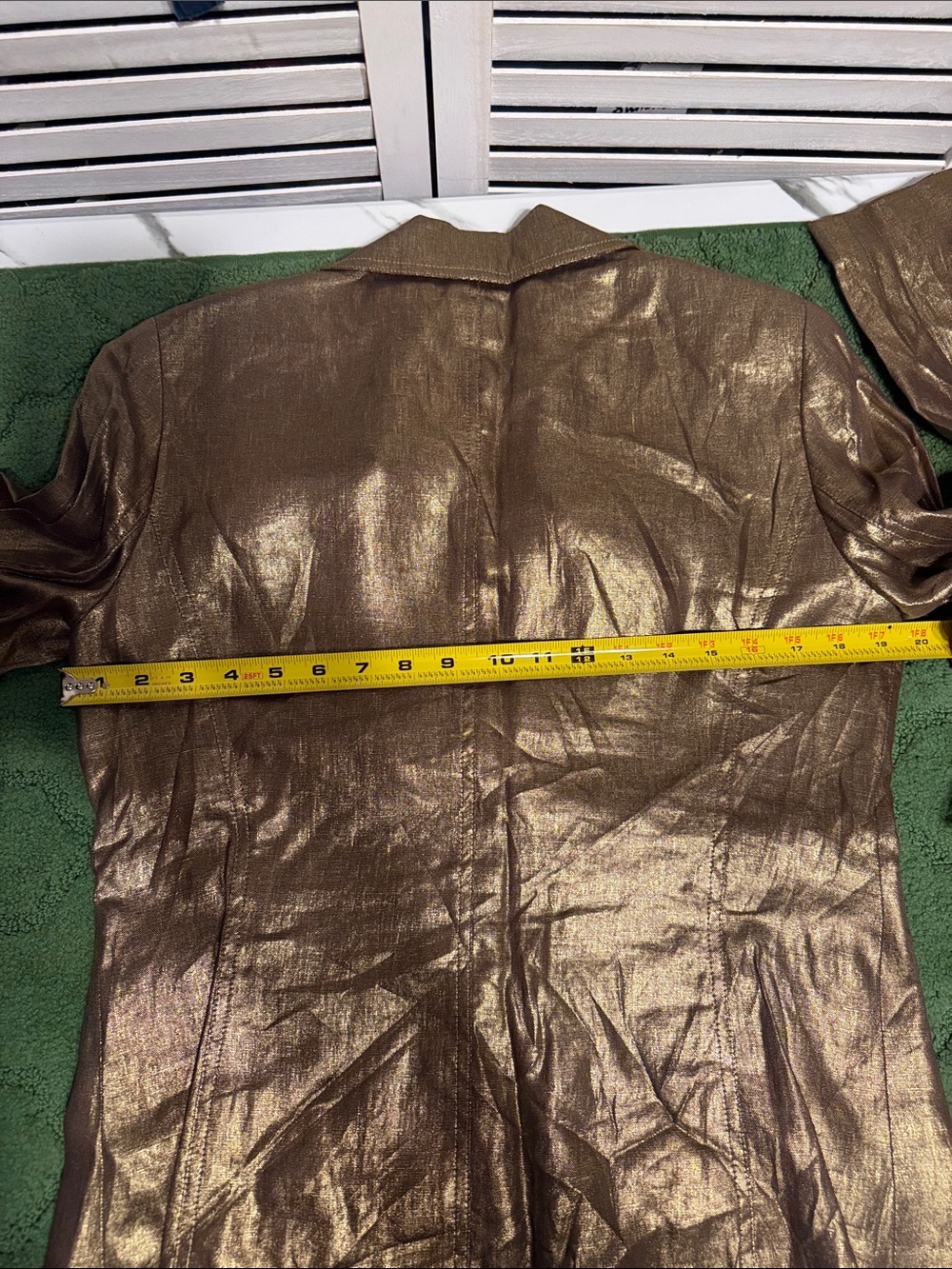 Doncaster Signature Metallic Gold Linen Blazer. Size 10 - Picture 10 of 12